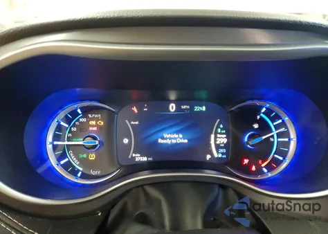 2024 Chrysler Pacifica Hybrid Select from USA, damaged, VIN 2C4RC1S77RR103854